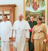 14dec2015 president meets pope-1